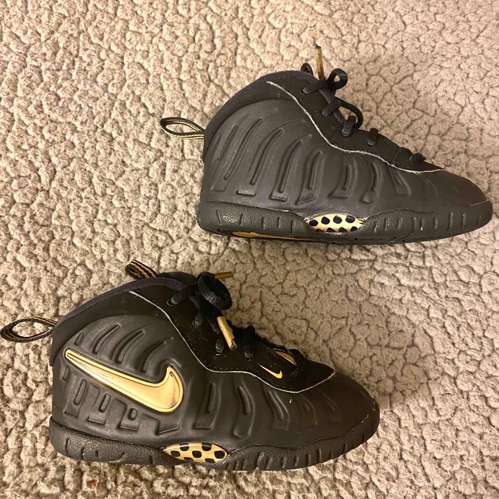 Nike Little Posite Pro Black/Metallic Gold Toddler